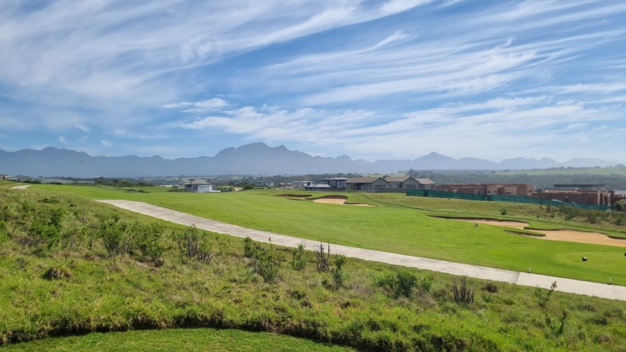 5 Bedroom Property for Sale in Oubaai Western Cape